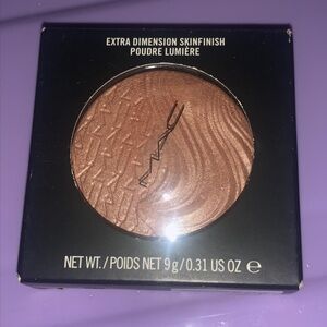 MAC Cosmetics Brown Bronzer & Contour